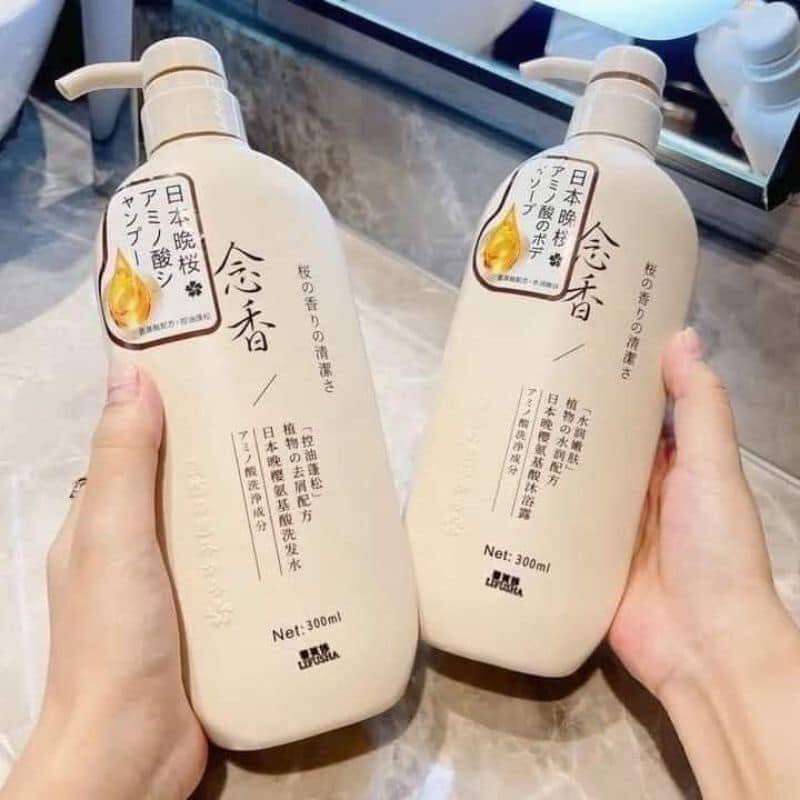 Sữa tắm LIFUSHA hoa anh đào - Nội Địa Trung