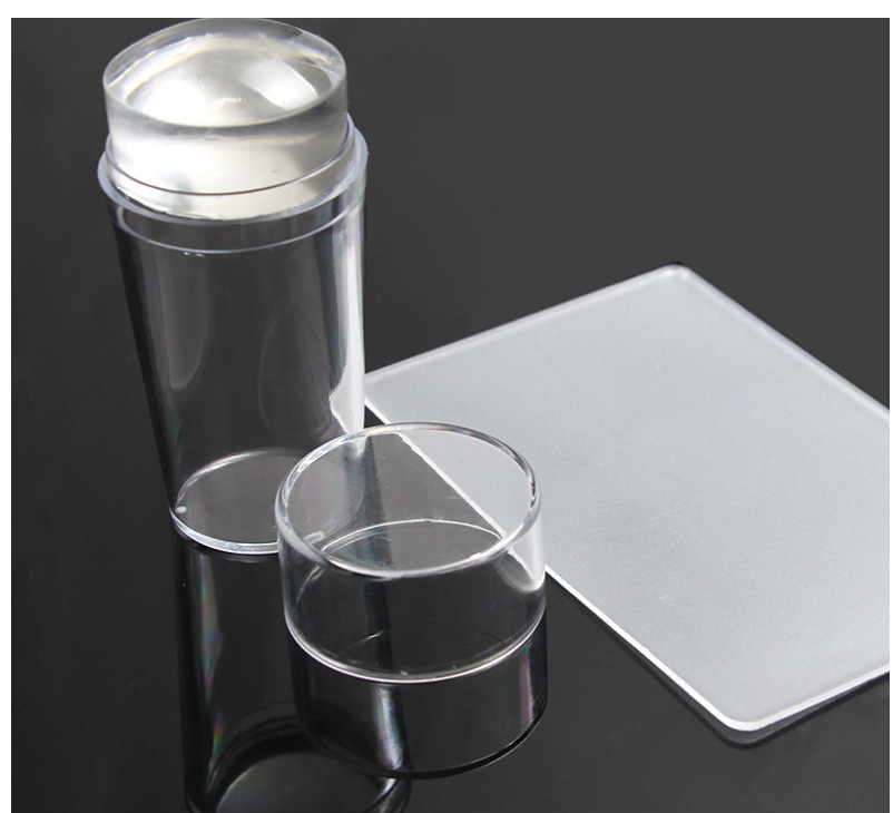 Con dấu silicon in hình nên móng tay