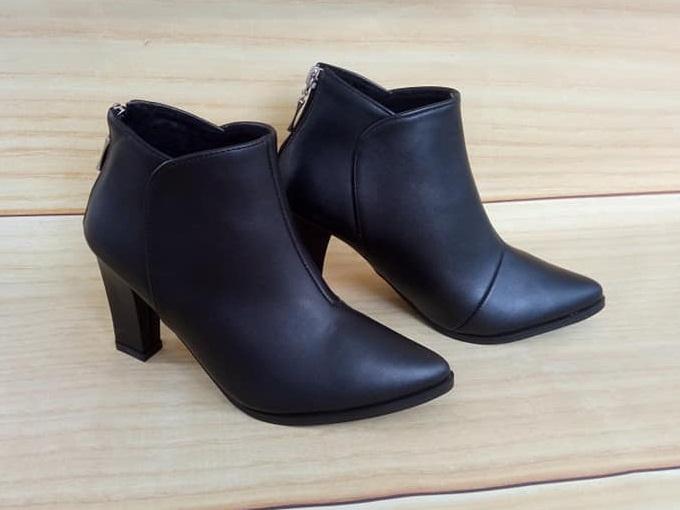 Giày boot bốt nữ đẹp Rosata sang trọng RO137