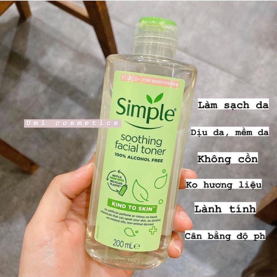 Simple Toner Kind to Skin Soothing Facial