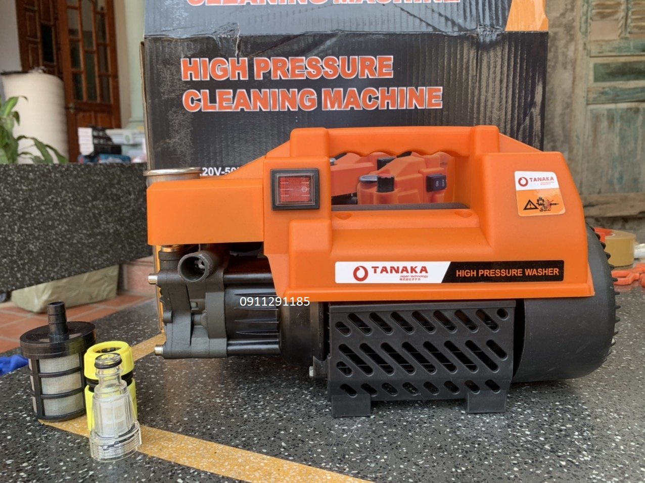 Máy rửa xe máy - máy rửa xe ô tô - sakura nhật bản - 2500w 100% dây đồng kèm bình bọt