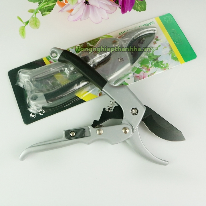 Kéo cắt cành cộng lực hàng Nhật Bản - K32