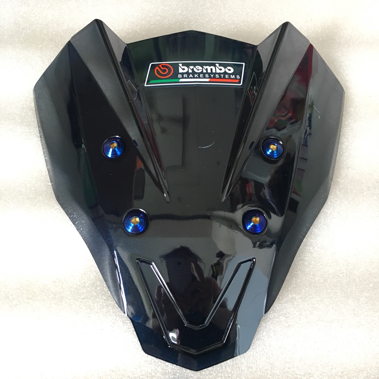 MÃO CHẮN GIÓ TRONG SUỐT LẮP CHUẨN WINNER X V1 (Logo ngẫu nhiên) Kèm 4 ốc Titan