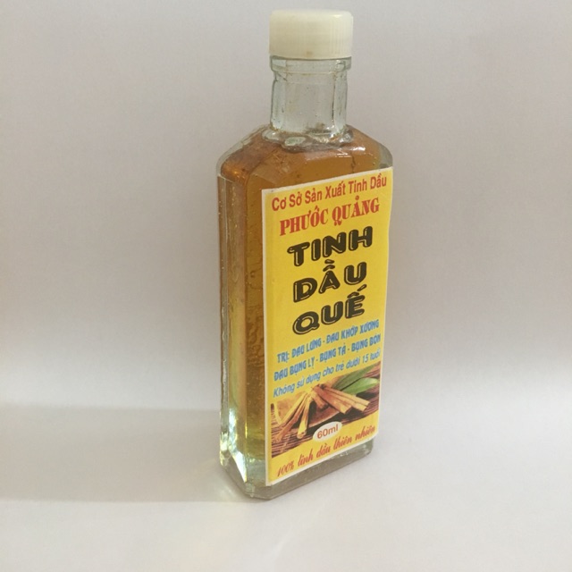 1 lọ tinh dầu quế chính gốc huế thơm lừng