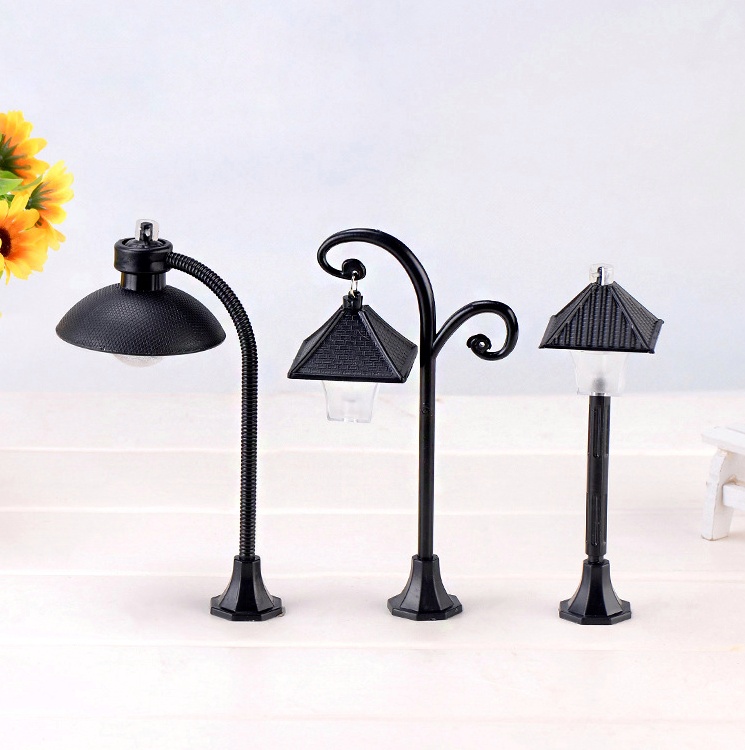 [HCM]Đèn đường Loại Lớn (Có Sẵn Đèn Phát Sáng) trang trí phụ kiện tiểu cảnh chậu cây cảnh để bàn terrarium sen đá