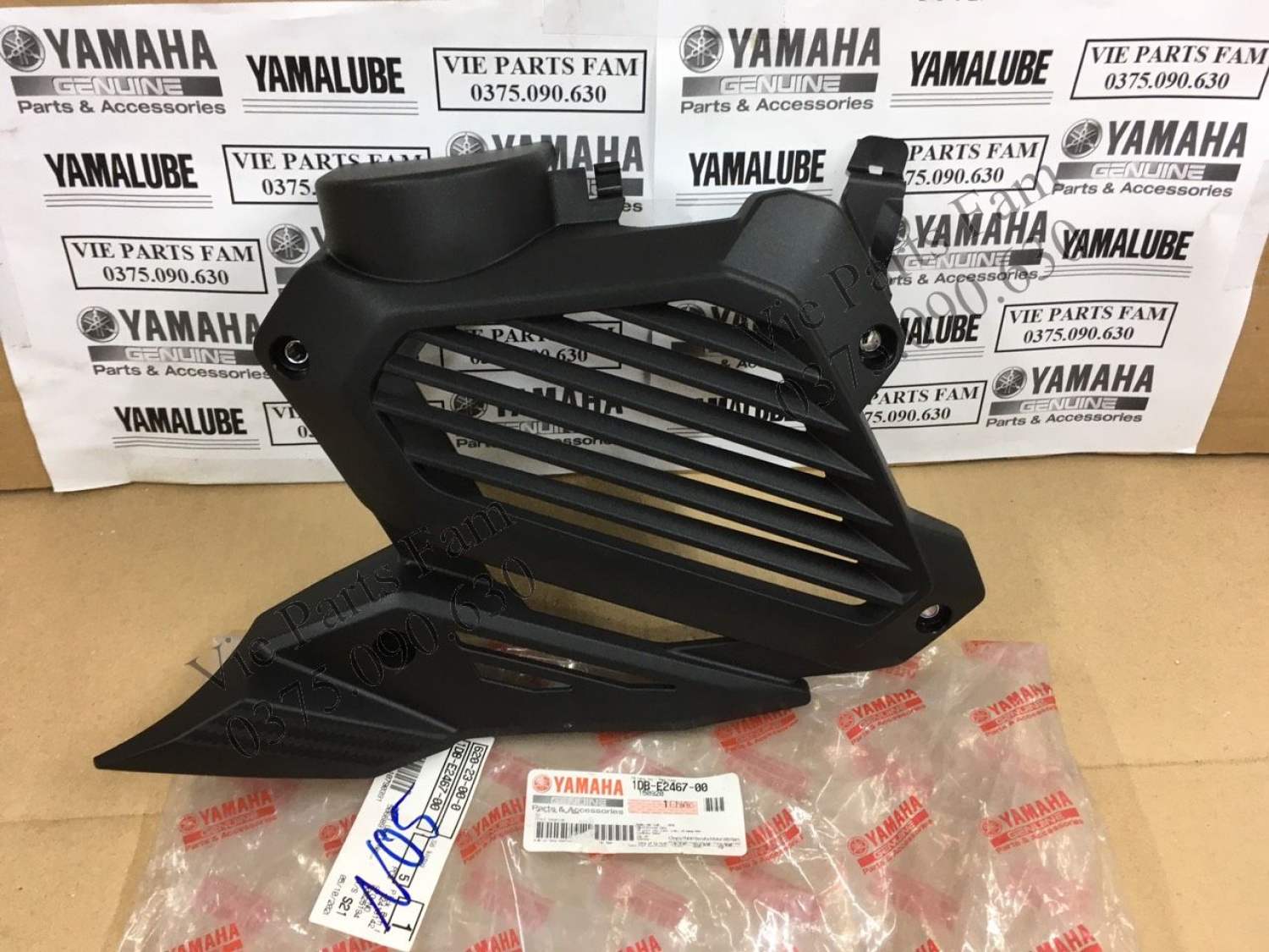 Chụp két nước/ che két nước Nouvo 5 - 6, hàng din Yamaha mới 100%
