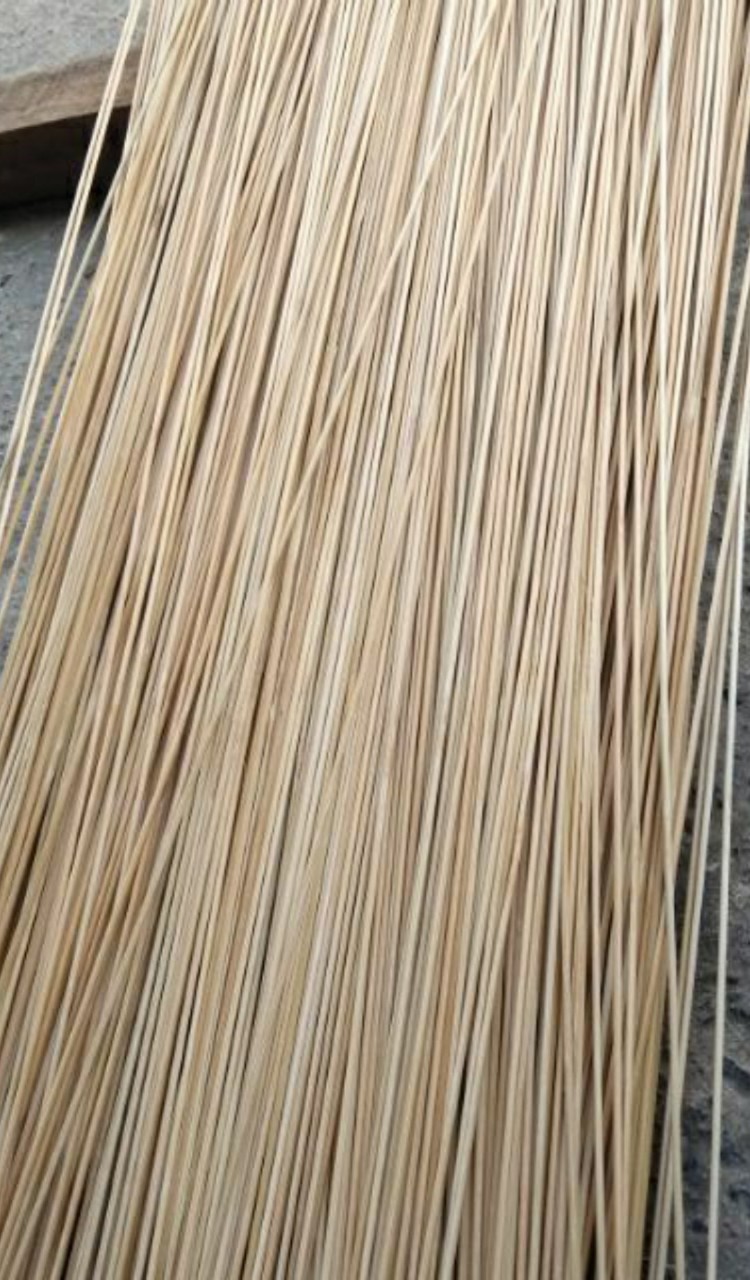 Nan lồng chim dài 40 - 52cm (ib phân loại nan khách cần )