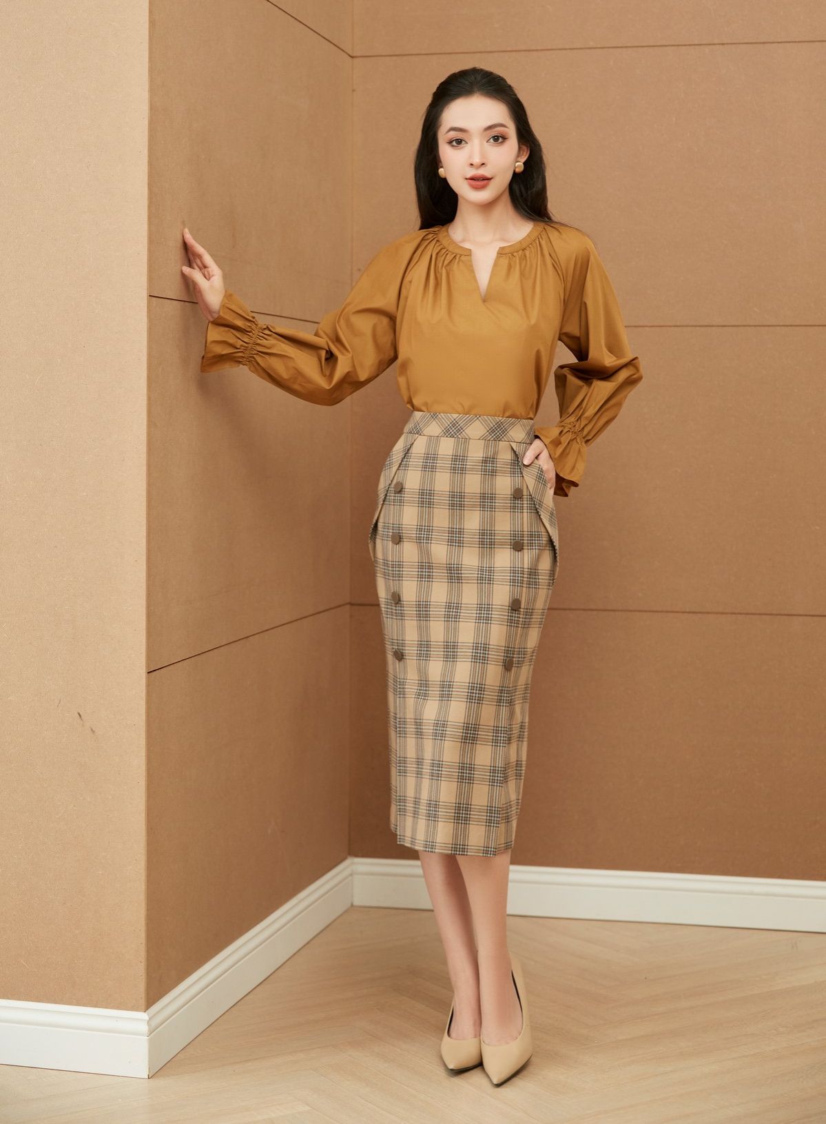 [Voucher 15% MOV 199K cap 100K Chân váy nữ HeraDG dáng ôm thiết kế có túi chéo, xẻ đùi quyến rũ, sang trọng WJPBB3023