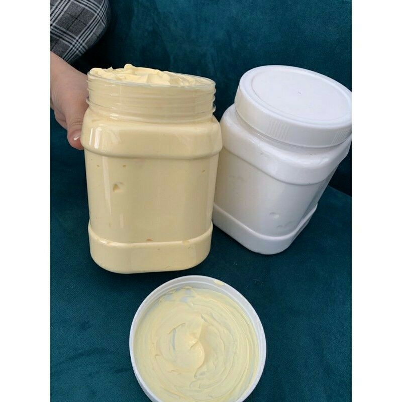 Hũ 1 kí kem spa màu trắng