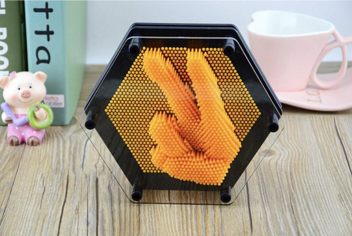 Bộ tạo hình 3D thông minh Pinart Montessori, đồ chơi Pinart 3D, khắc chữ, in dấu vân tay (đồ chơi trí tuệ)-Size 18cm, hình lục giác