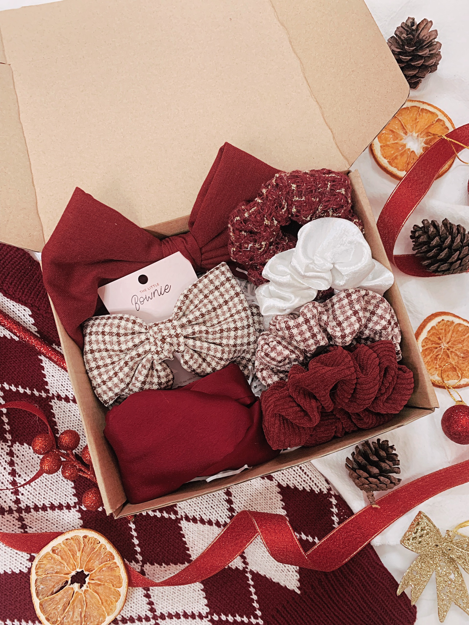Set quà tặng nhiều màu The little Bownie