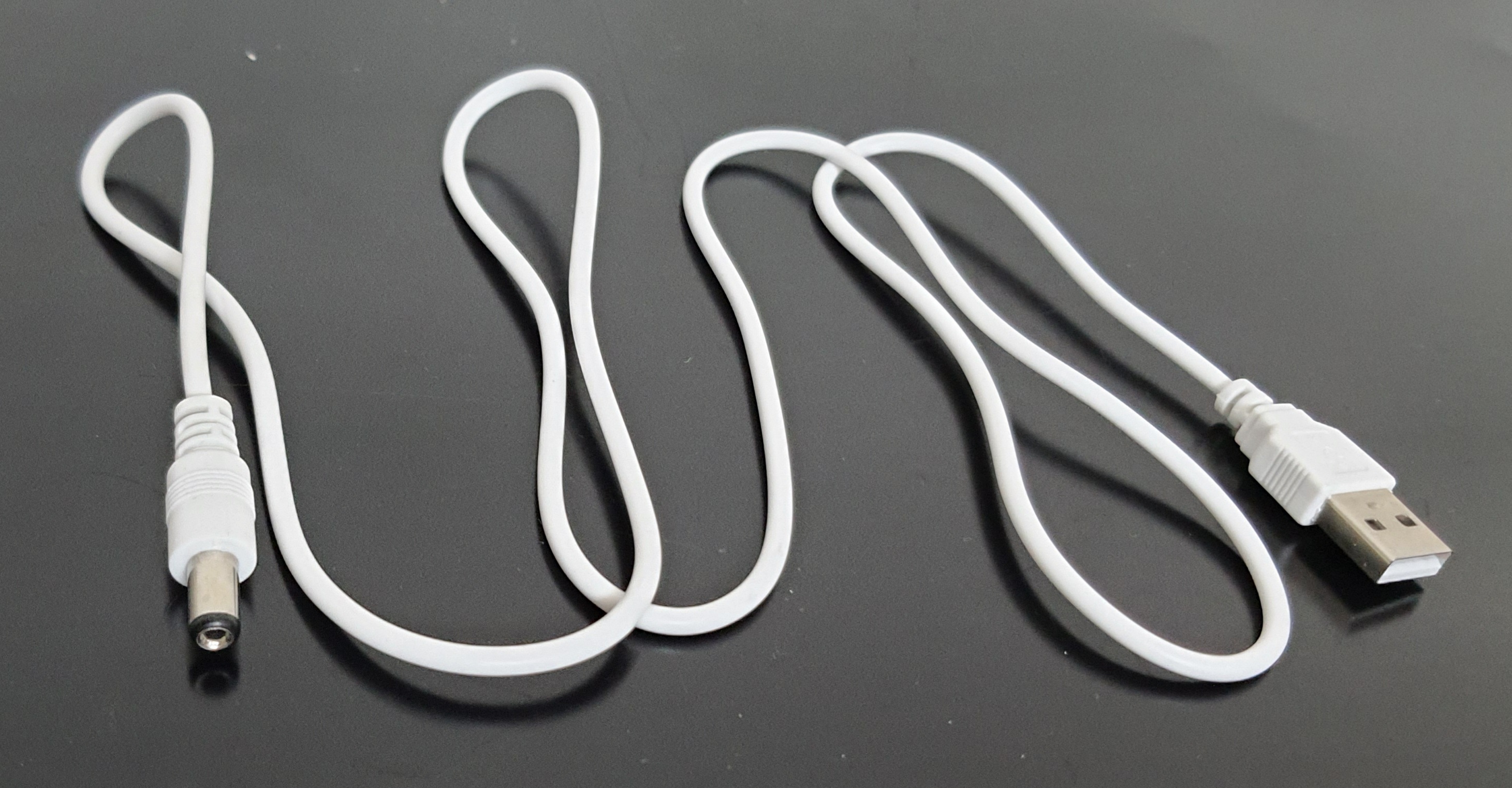 Dây cáp sạc usb máy hút sữa Avent Hoa Tuyết