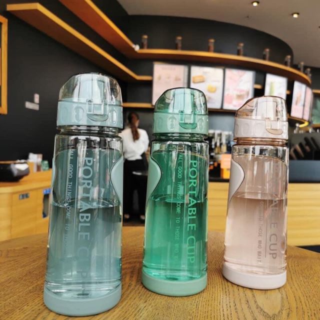 Bình nước Portable, sản phẩm tốt, chất lượng cao, cam kết như hình, độ bền cao, xin vui lòng inbox shop để được tư vấn thêm về thông tin chi tiết sản phẩm