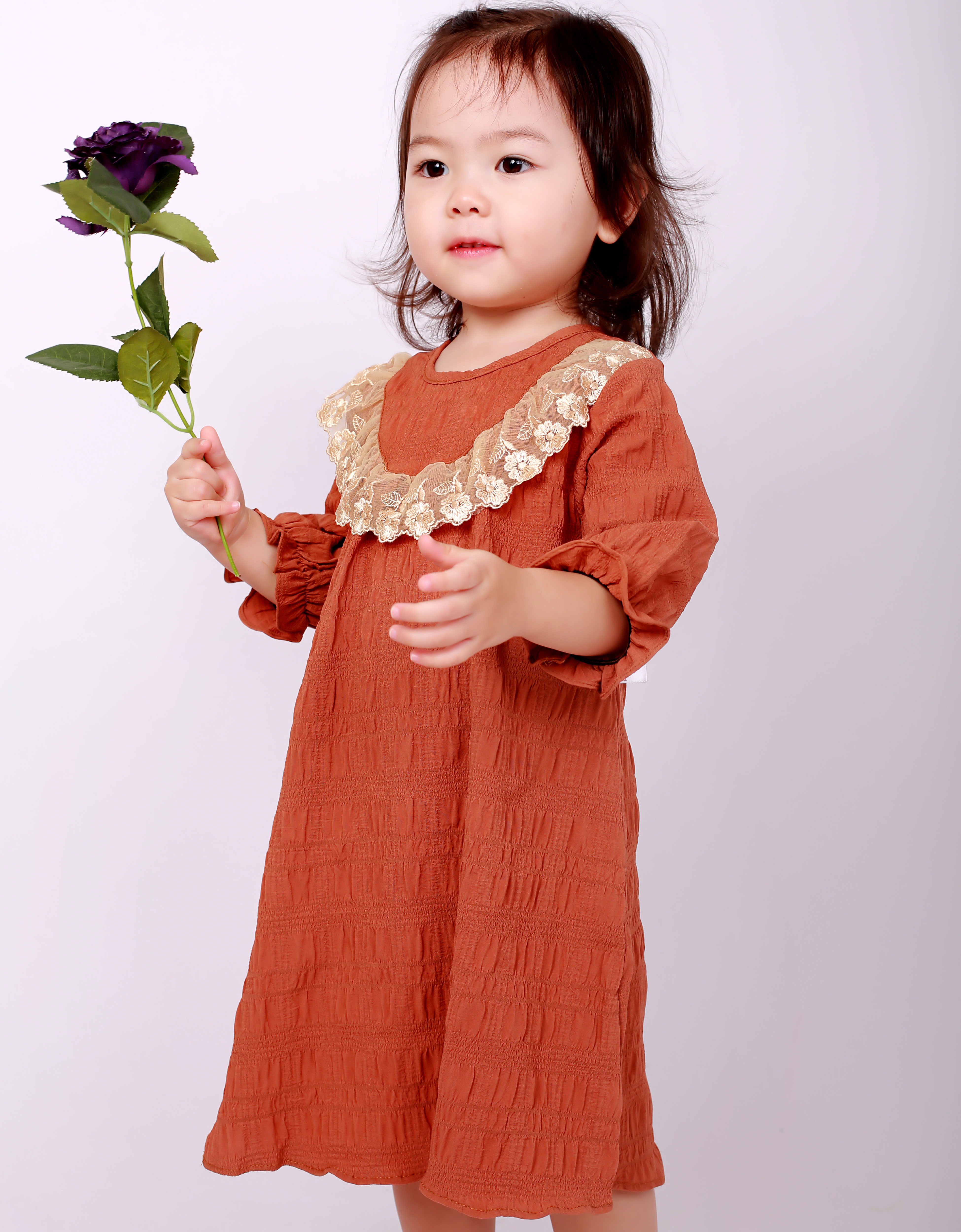 Váy Đũi Trẻ em cao cấp cổ ren, 6 tháng-6 tuổi,Free Ship toàn quốc M30