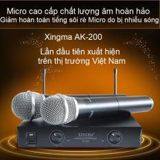Bộ Micro karaoke không dây cao cấp của hãng XINGMA AK-200 gồm 2 Micro không dây có thể dùng đơn hoặc dùng cùng 1 lúc
