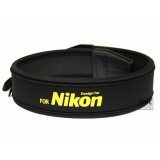 Dây đeo chống mỏi cho máy ảnh Nikon chữ Vàng