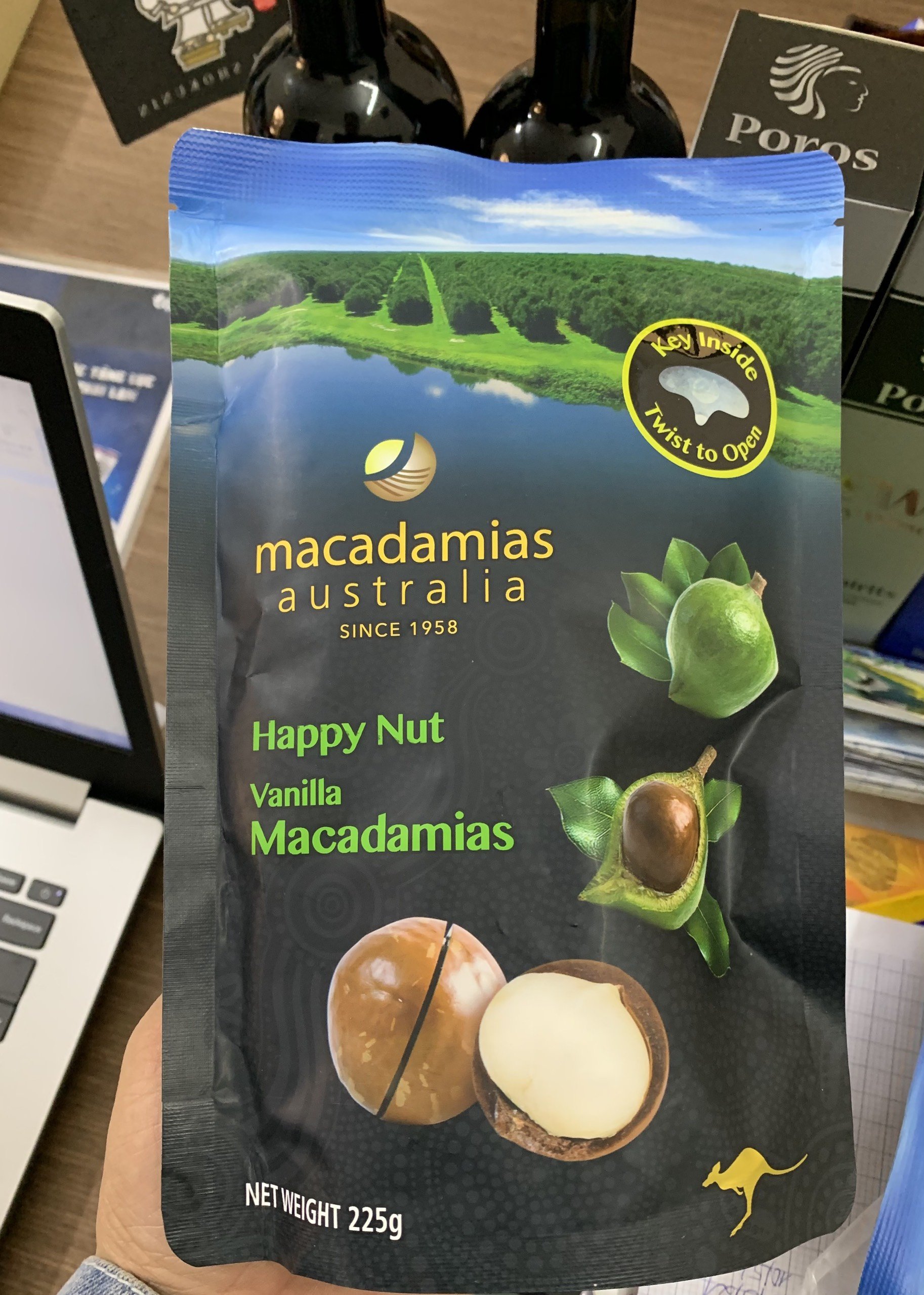Hạt macadamia australia vanilla happy nut 225g úc - date 04/2025