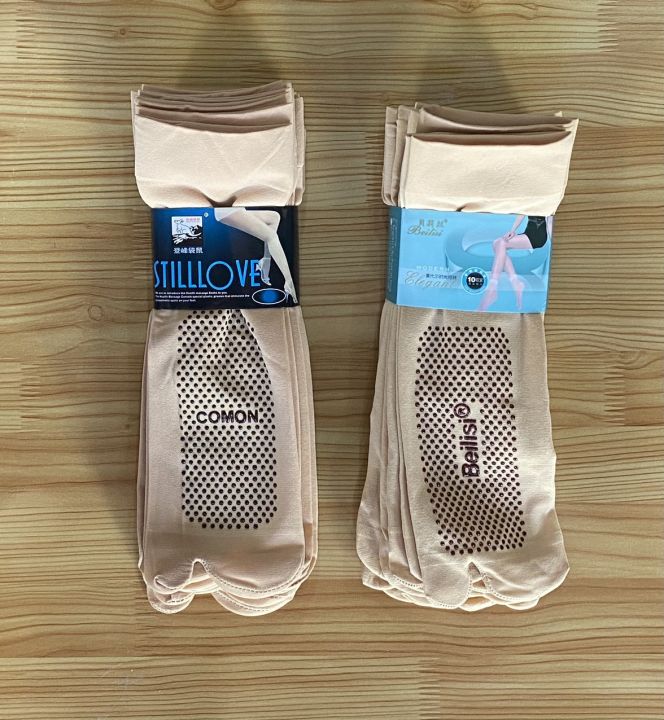 Combo 10 đôi vớ xõ ngón có gai