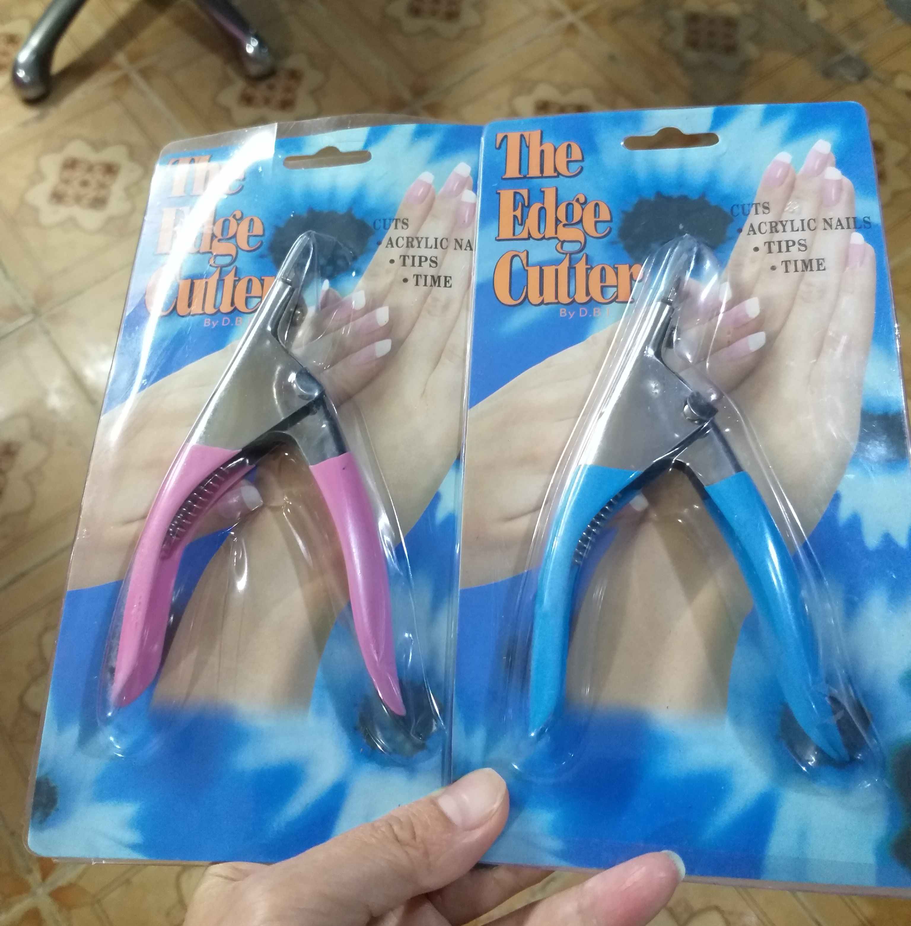 Kềm Cắt Móng Giả (màu ngẩu nhiên)