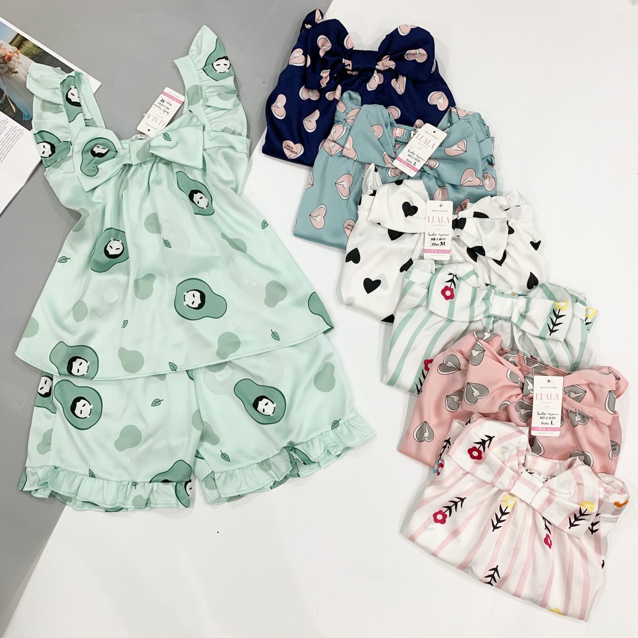Đồ ngủ pijama lụa satin cánh tiên, quần ngắn siêu xinh, mềm mịn, độc lạ khó tìm, sanh chảnh hàn quốc