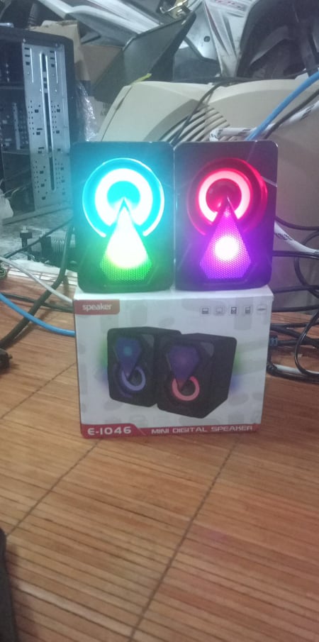 Loa may tinh speaker e-1046