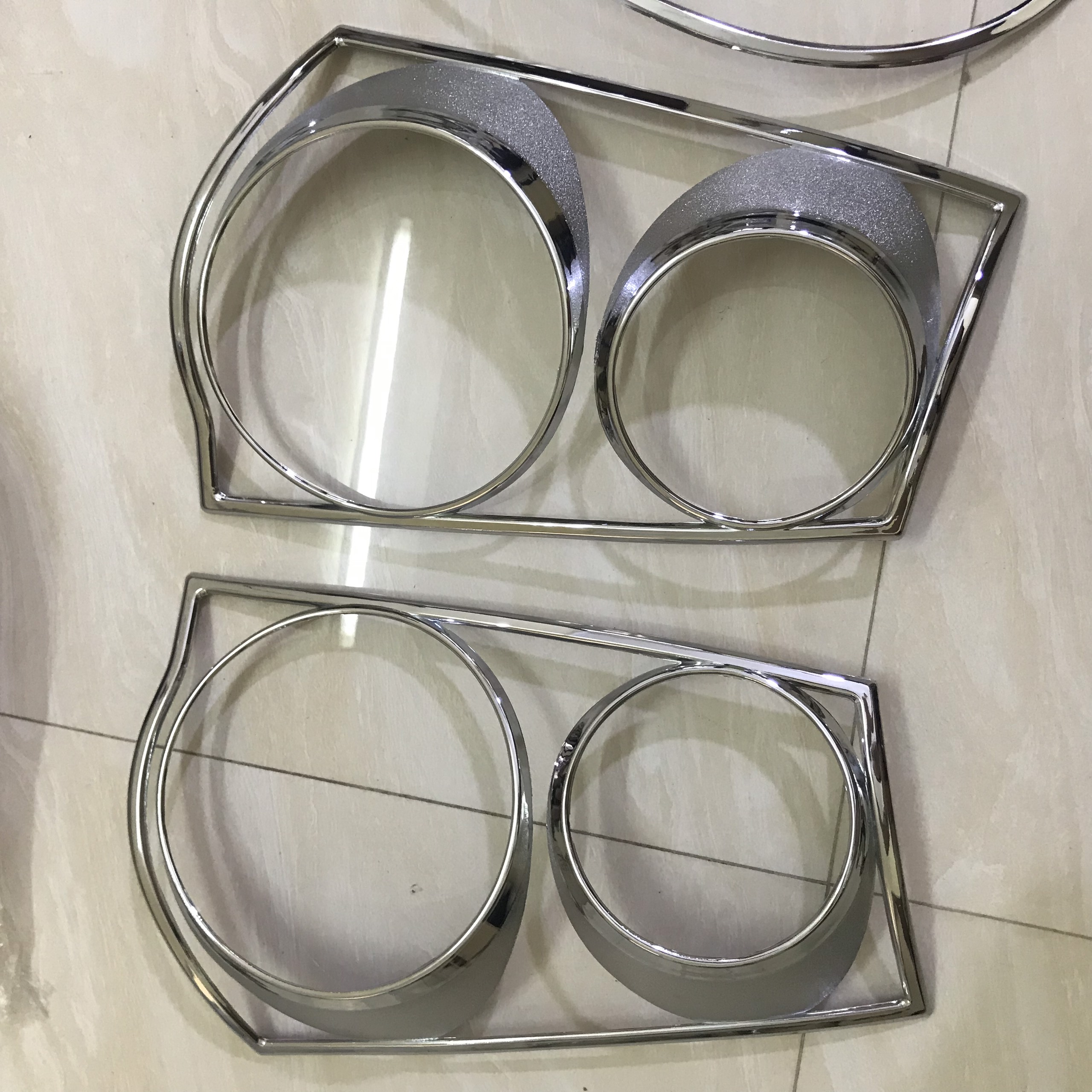 Ốp viền đèn hậu xe kia morning 2008-2010