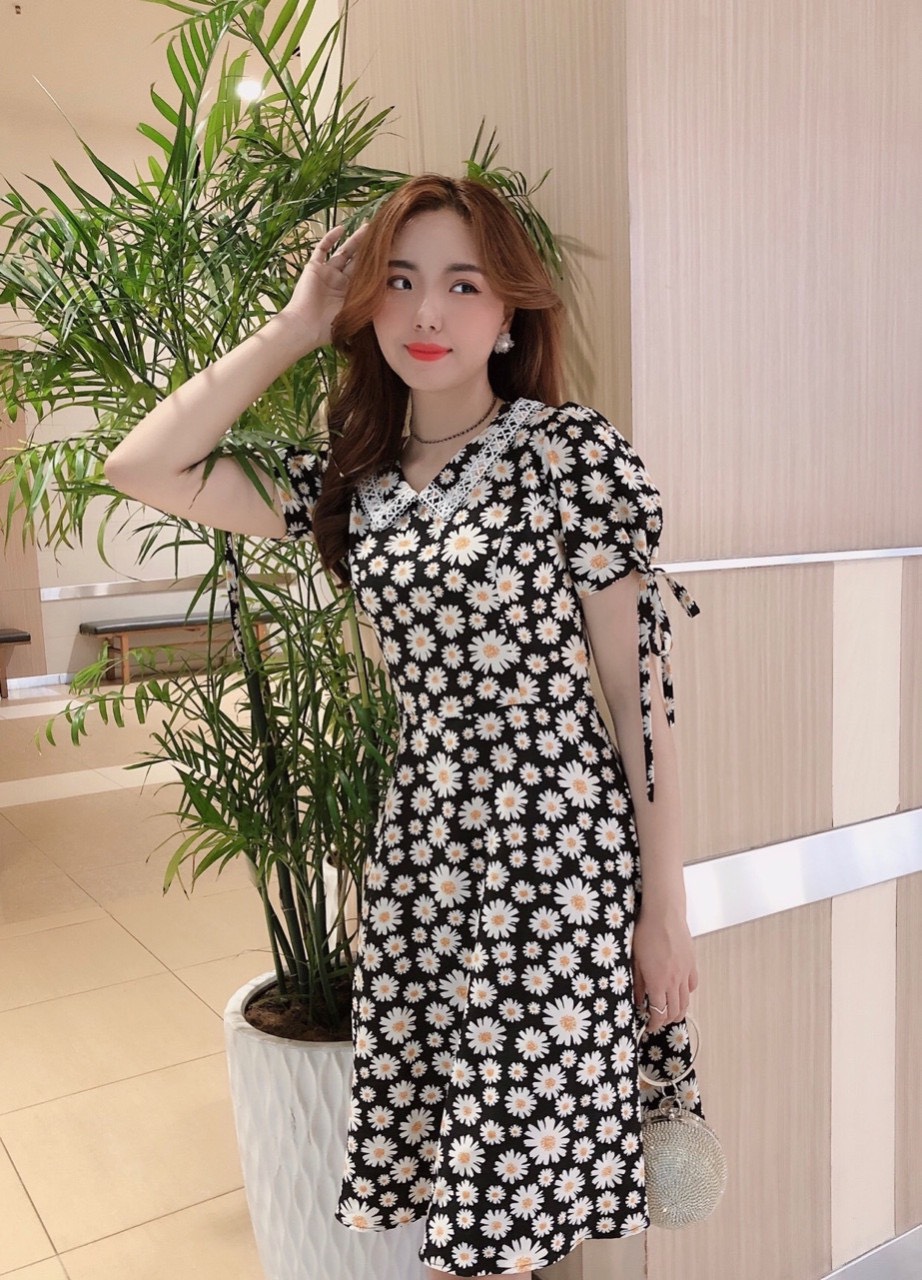 Đầm Họa Tiết Cổ Phối Ren Nữ Tính DH046