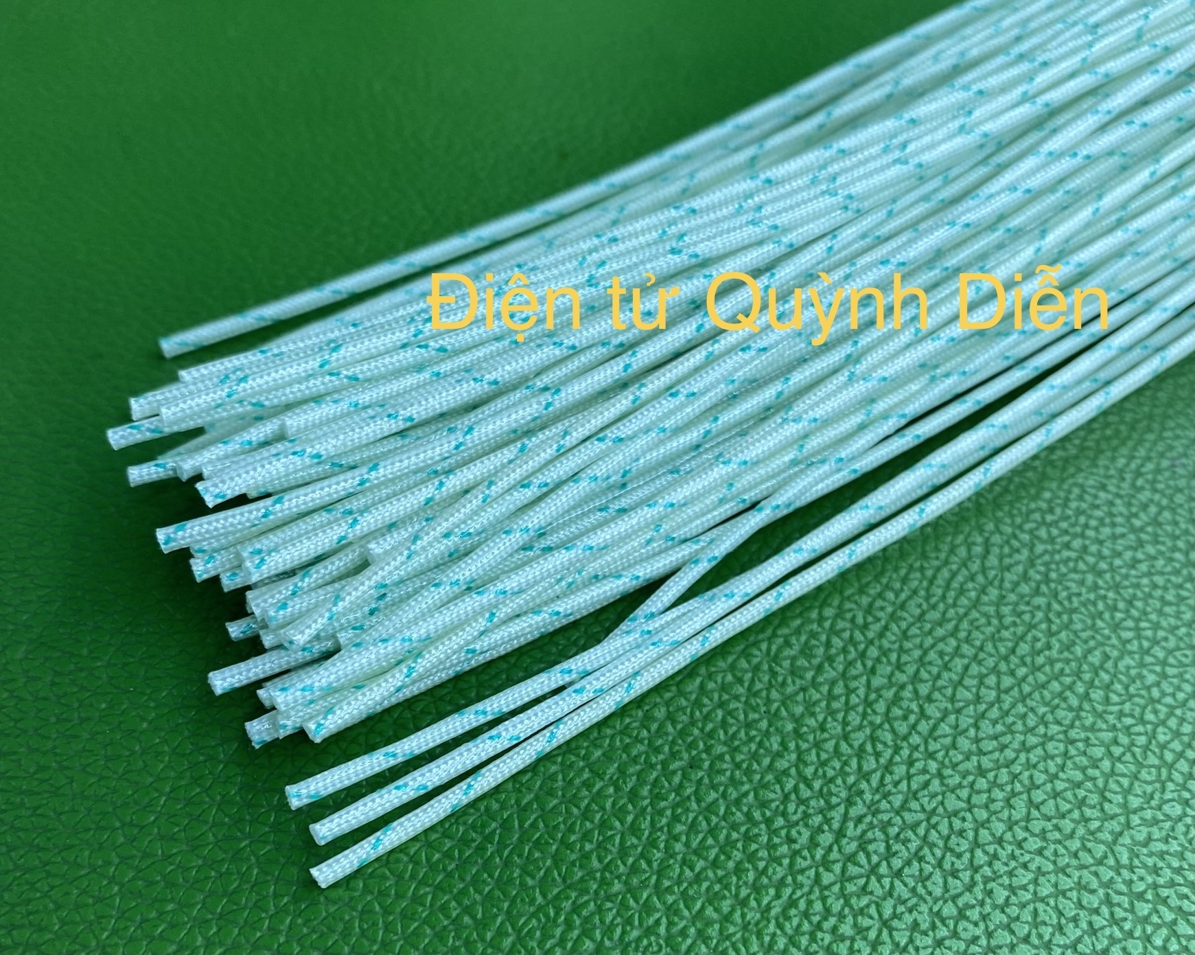 Combo 50 Ống gen thủy tinh chịu nhiệt cách điện 1mm Dài 1 mét (+-5%)