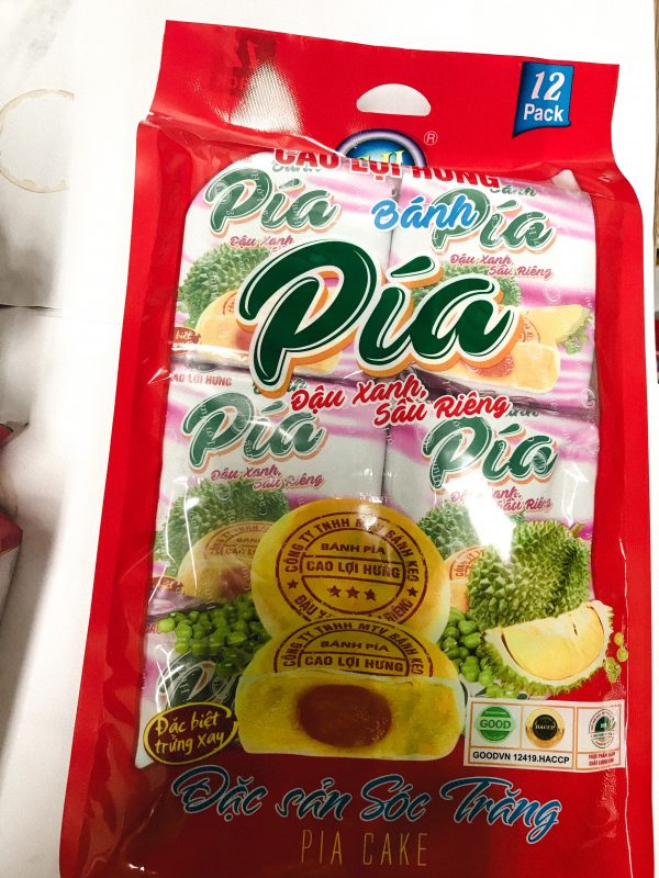 Bánh pía đậu xanh sầu riêng