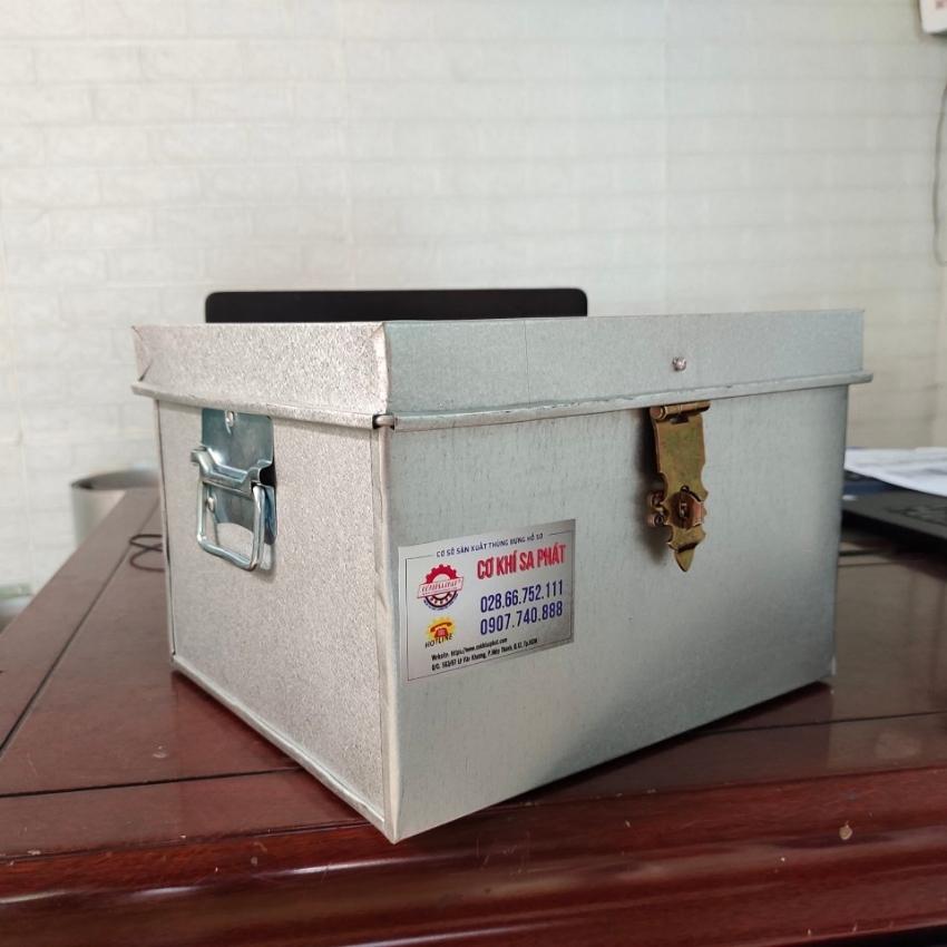 Thùng tôn sinh viên kích thước 35 x 30 x 25 cm (Thùng đựng đồ cá nhân)