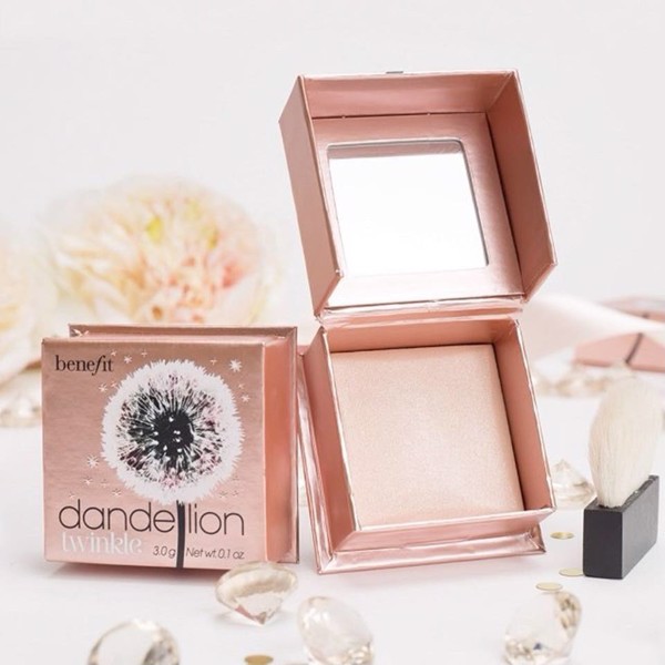 Phấn bắt sáng Benefit Cosmetics Dandelion Twinkle Highlighter Powder (fullsize)