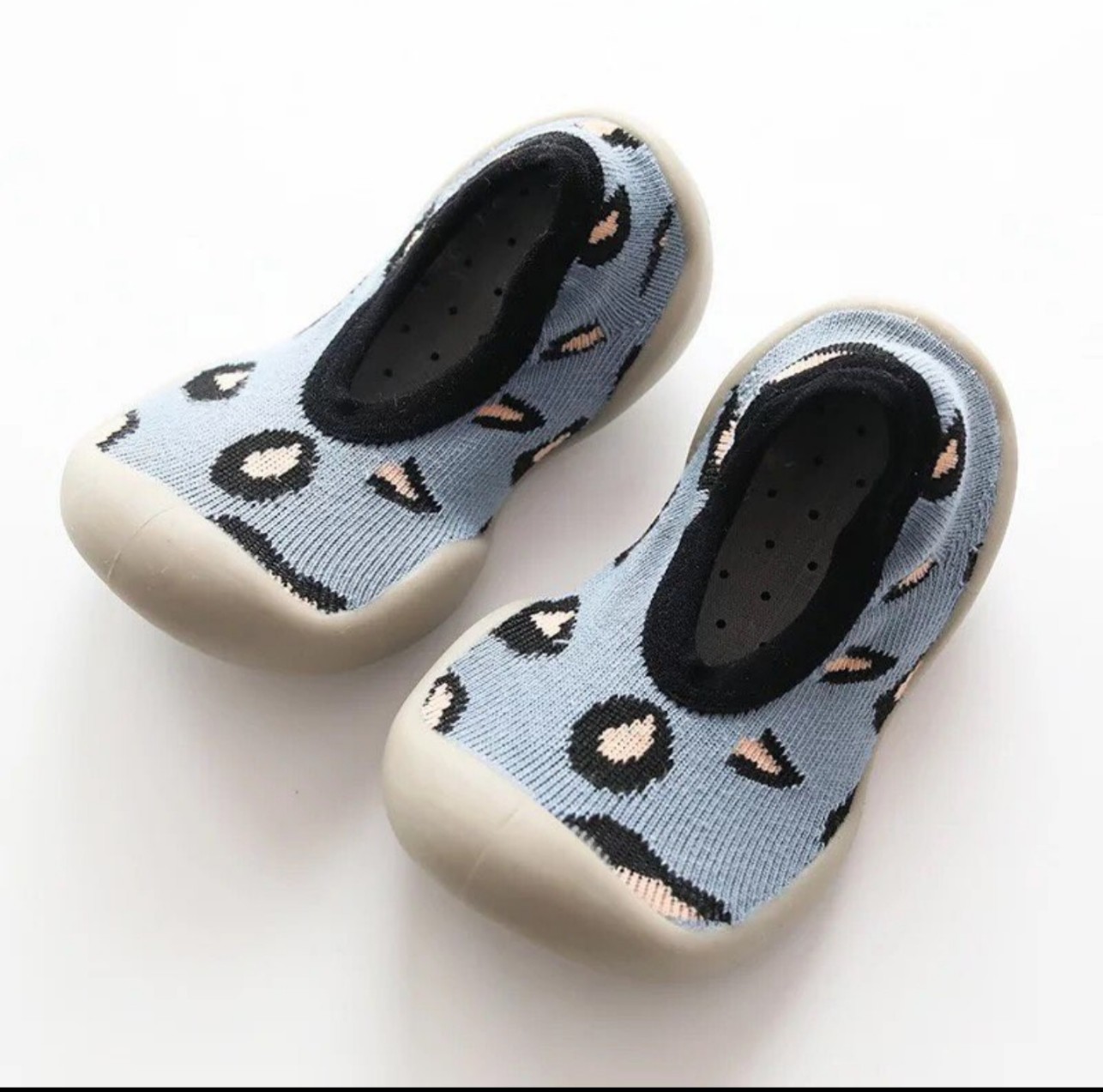 Giày bún cho bé tập đi