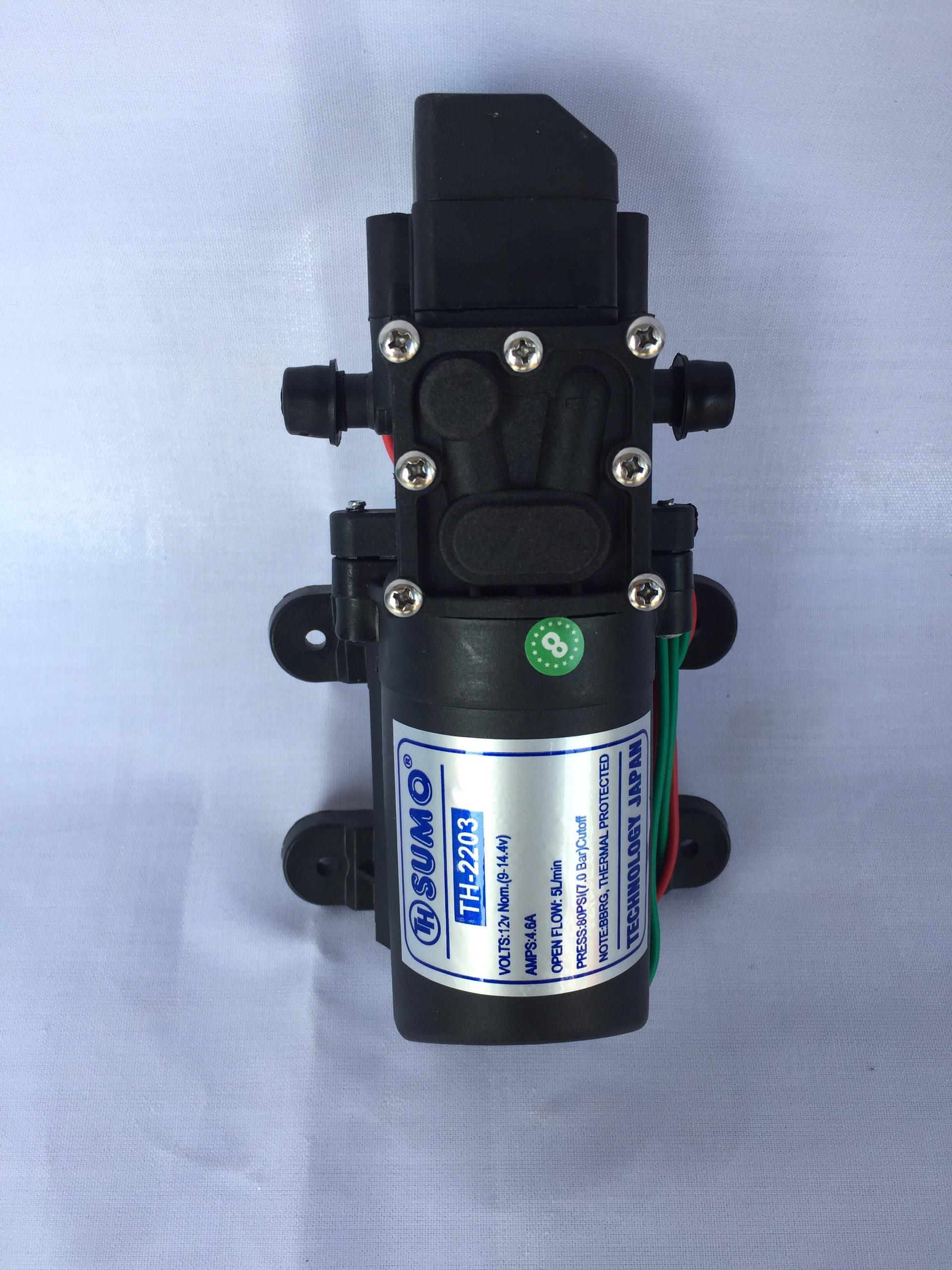 Bơm tăng áp. Bơm mini Sumo đen 12v. bơm tăng áp mini tự động ngắt nước dùng trong việc rửa xe, xịt rửa máy lạnh, phun sương tưới lan...