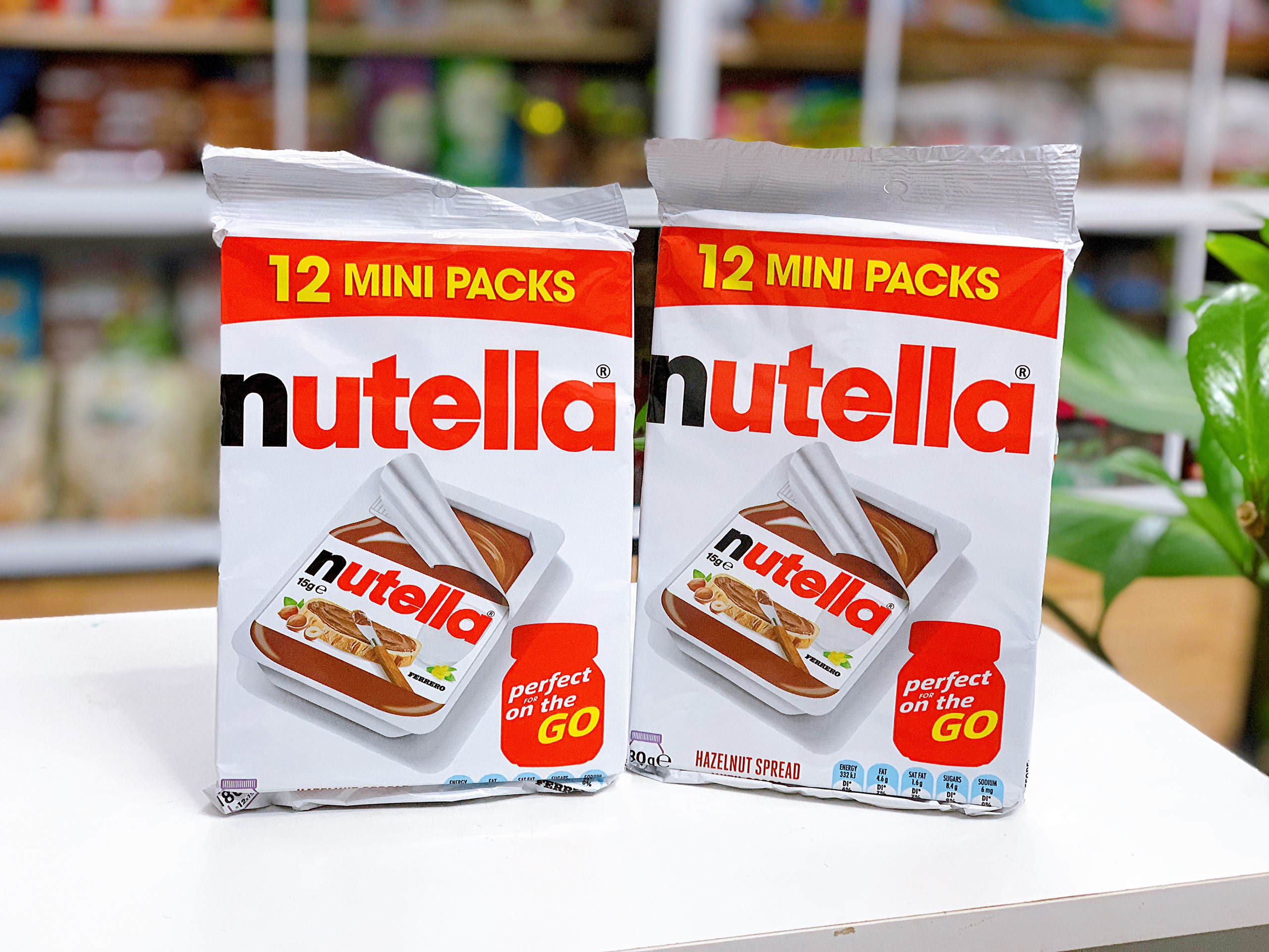 Bơ phết bánh mì vị hạt phỉ 12 khay rời tiện lợi NUTELLA Glutenfree Hazelnut Spread with Cocoa 12 mini packs