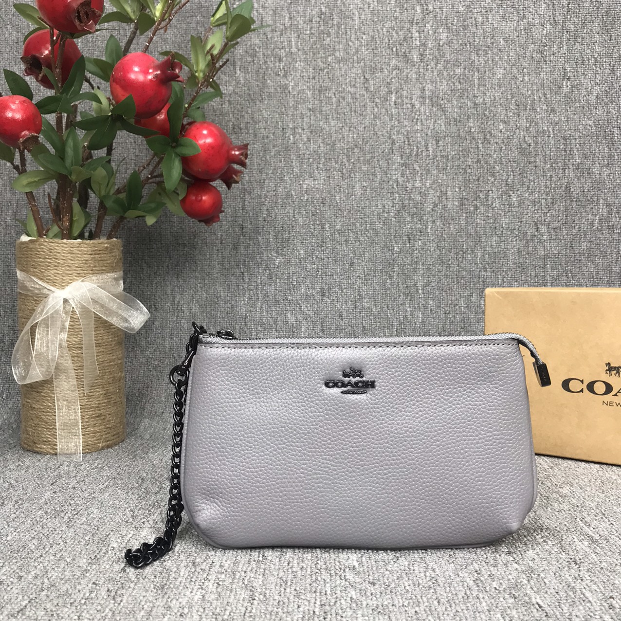Ví clutch Coach xuất dư xịn chất liệu da thật, ví đeo cổ tay nữ xinh xắn tiện dụng