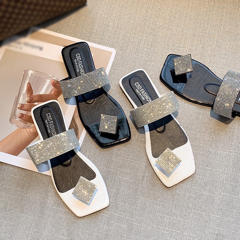 [HCM]Dép sandal  dép nữ thời trang siêu hot thích hợp đi chơi dạo phố nhiều mẫu cho các bạn chọn.