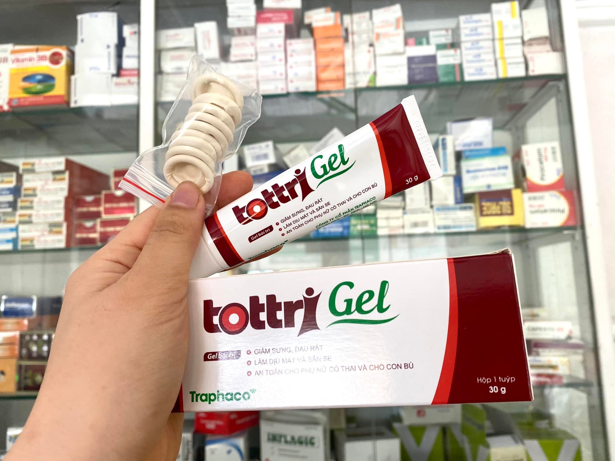 Tottri Gel kem bôi trĩ 30g