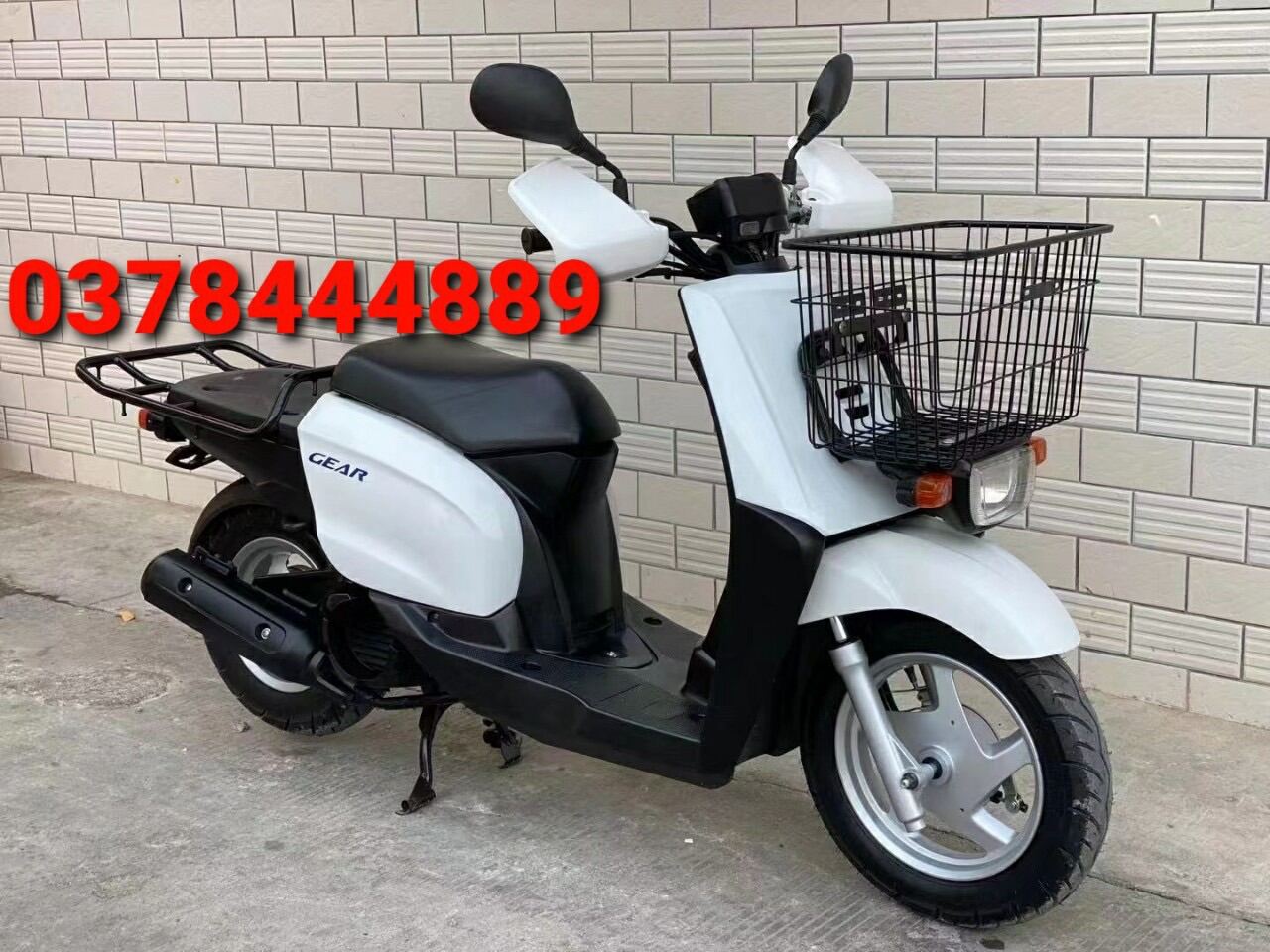 FREESHIP Xe máy 50cc Benly màu trắng