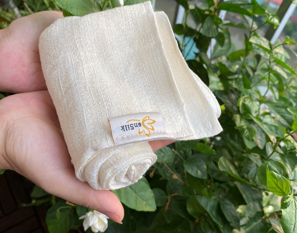 Khăn mặt tơ tằm cao cấp sensilk chăm sóc da mặt 30*45cm