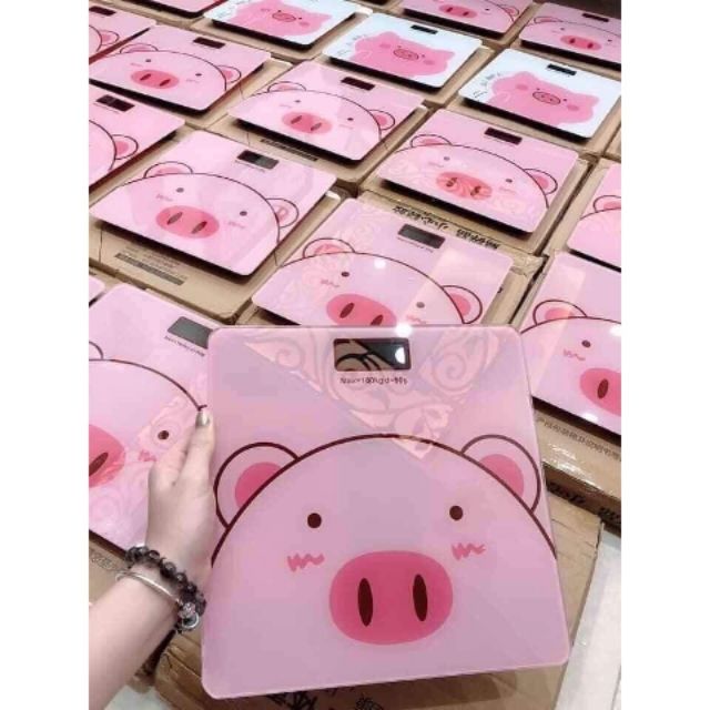 CÂN CON HEO MÀU HỒNG DỄ THƯƠNG, CÂN SỨC KHỎE ĐIỆN TỬ THÔNG MINH HÌNH HEO CỰC HOT, CÂN GIA ĐÌNH DÙNG PIN LOẠI XỊN MÀN HÌNH LCD HIỂN THỊ CHÍNH XÁC CÂN NẶNG VÀ NHIỆT ĐỘ PHÒNG, CÂN  HEO HỒNG