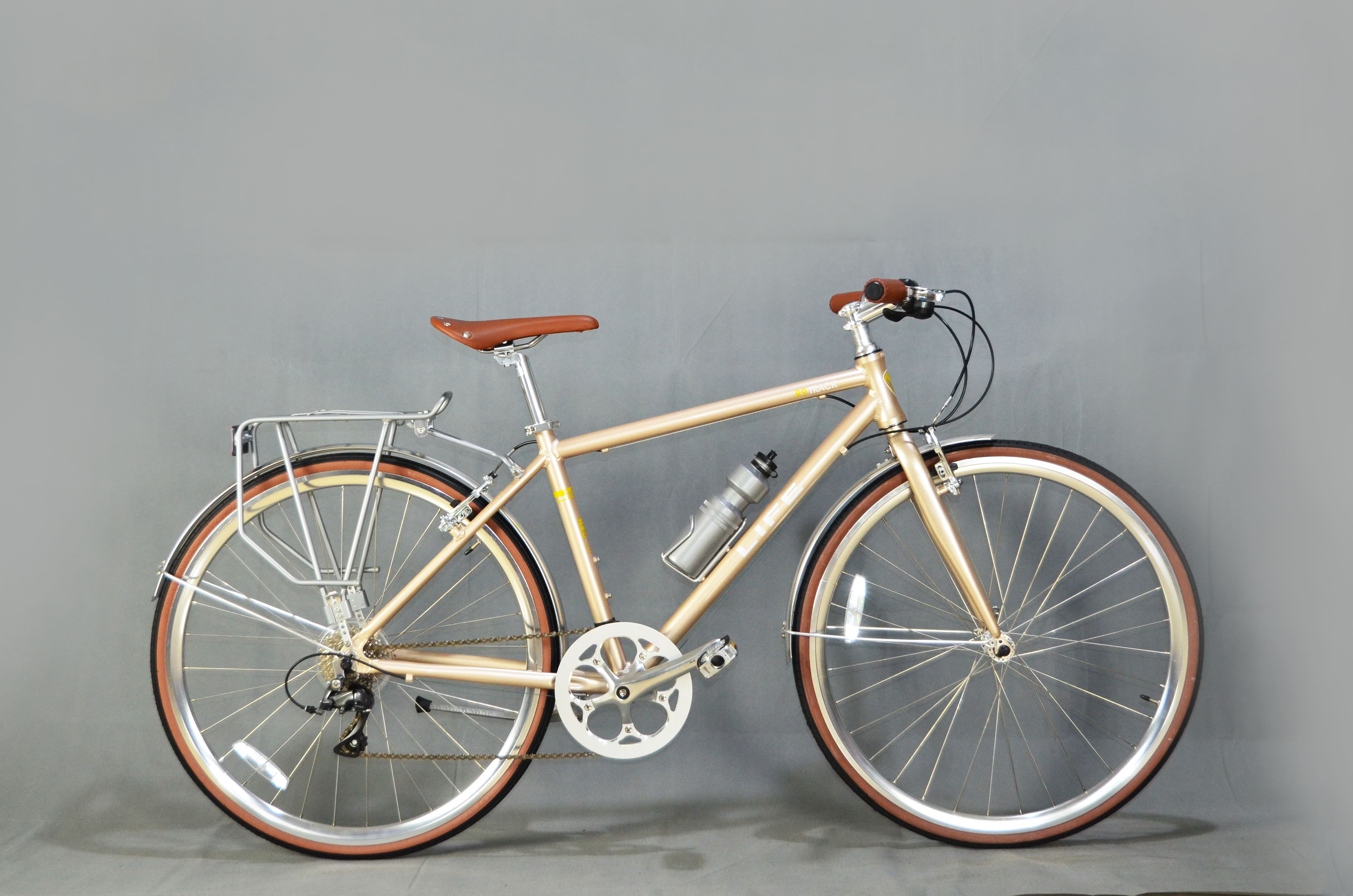 Xe Đạp Touring ĐÀI LOAN LIFE R9, khung nhôm cao cấp siêu nhẹ, Shimano CLARIS R2000 16 tốc độ, Trục rỗng, lốp 700x28, Lịch sự trang nhã, đầy đủ baga, chắn bùn