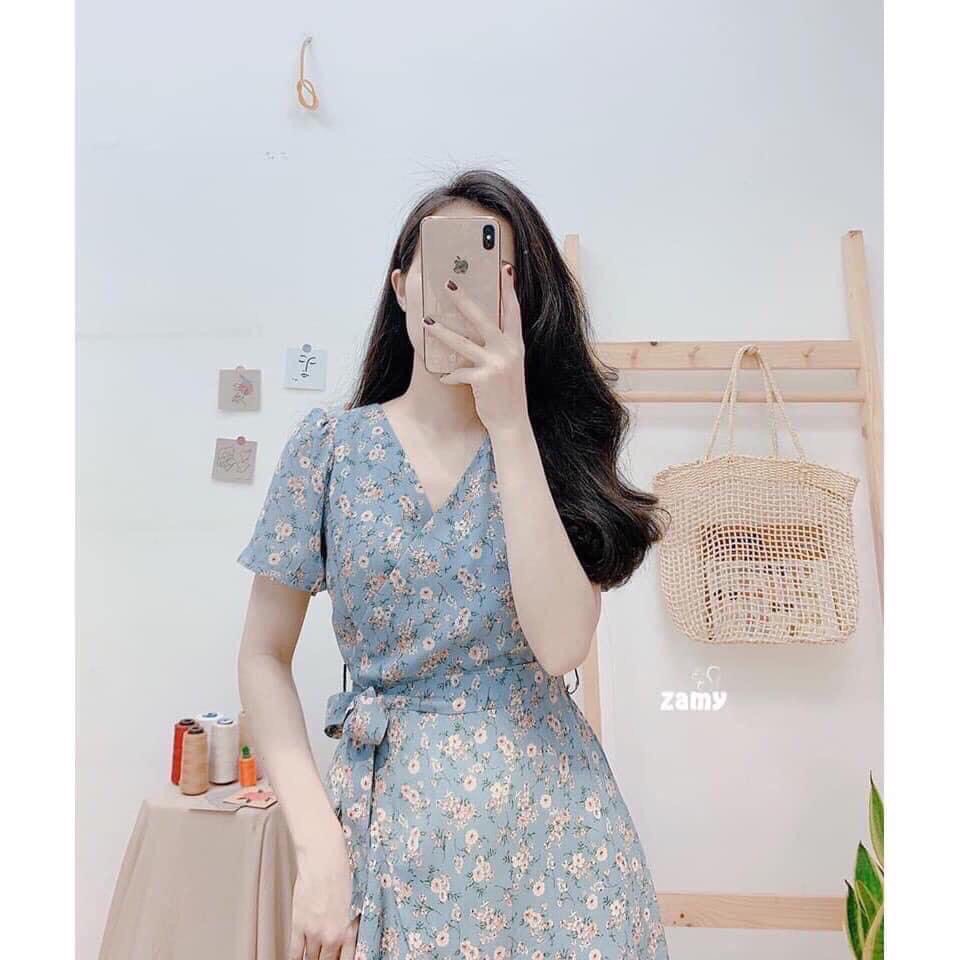 Đầm lụa in hoa nhỏ nhắn xinh sắn
