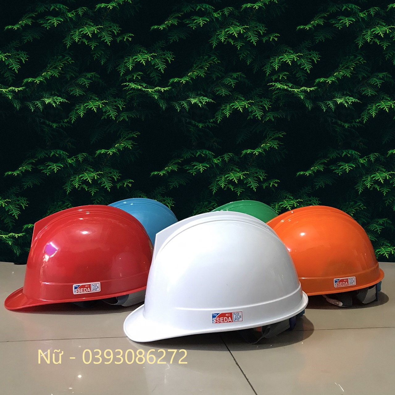 Nón bảo hộ lao động khóa vặn kiểu SSEDA I- nón cho người làm việc ngoài công trình