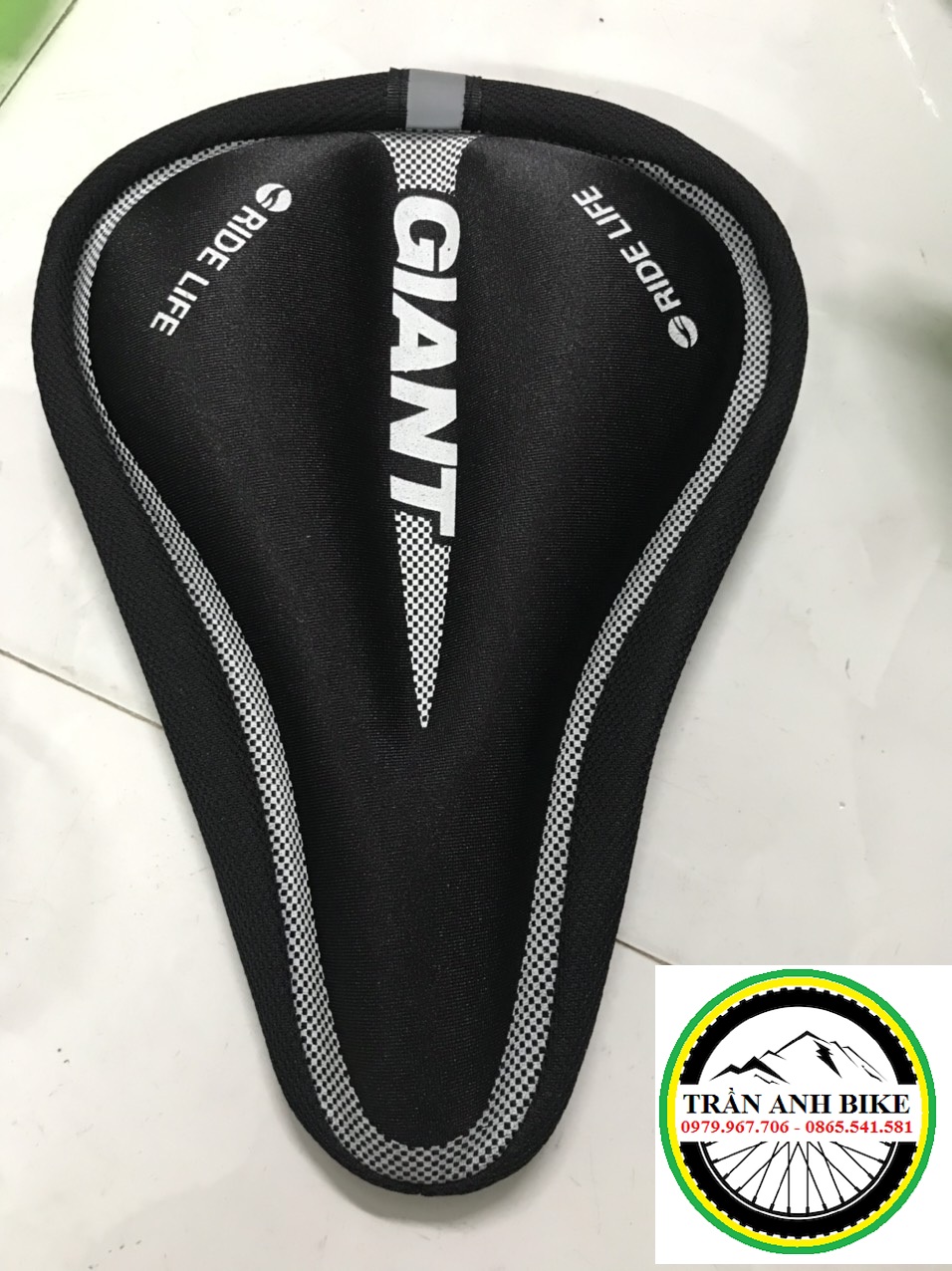 Nệm bọc yên xe đạp Giant Ride Silicon dày dặn, bao êm