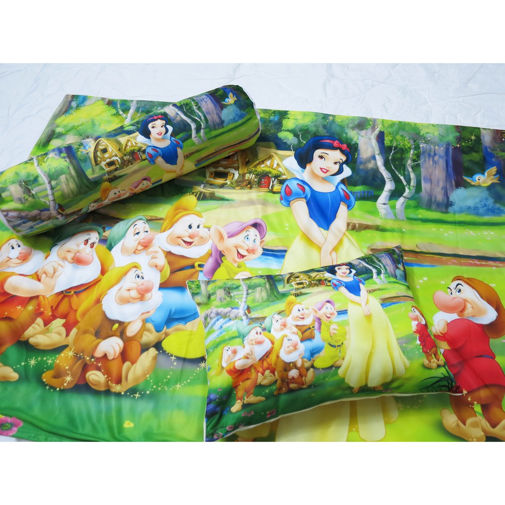 Vỏ gối và chăn Bạch Tuyết cho bé