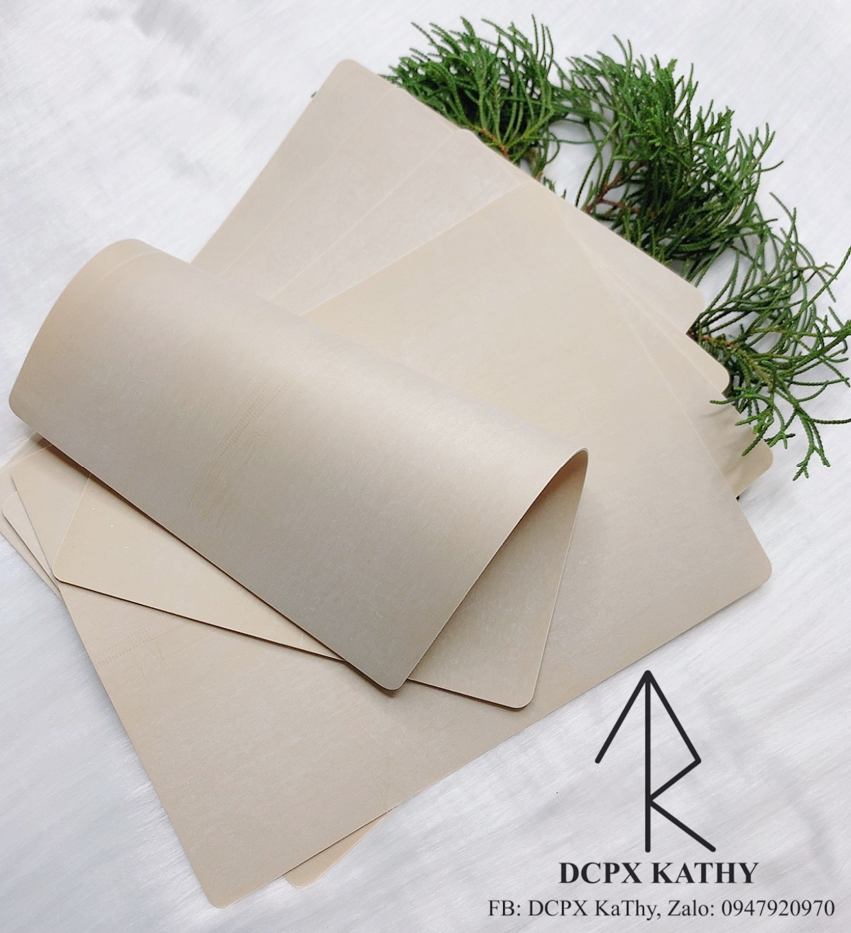 Da giả trắng xám tập phun xăm