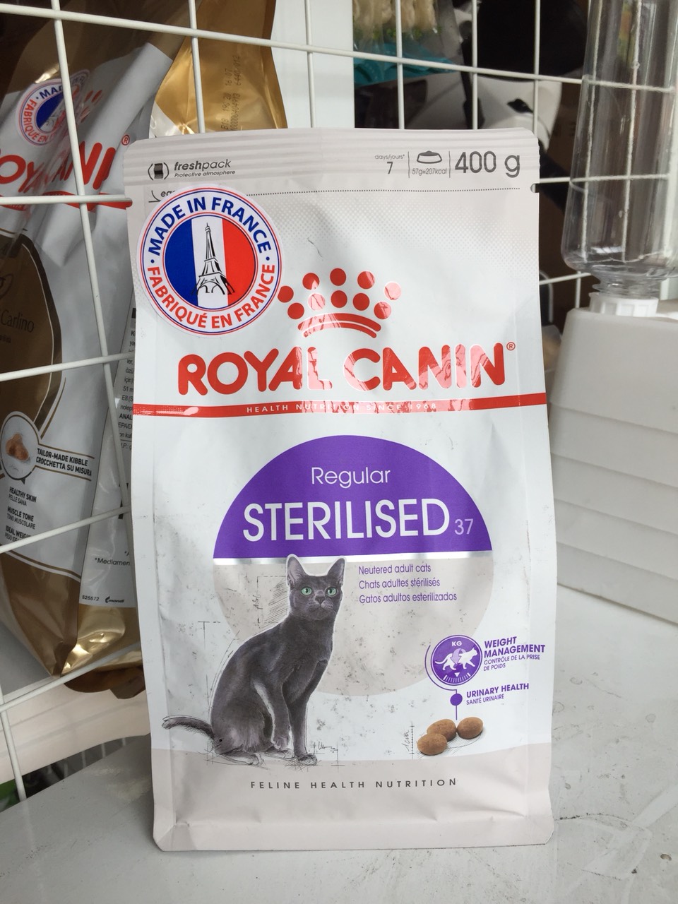 [HCM]Hạt Royal Canin Sterilised Thức ăn cho mèo triệt sản kiểm soát cân nặng ( 400 gram) 1