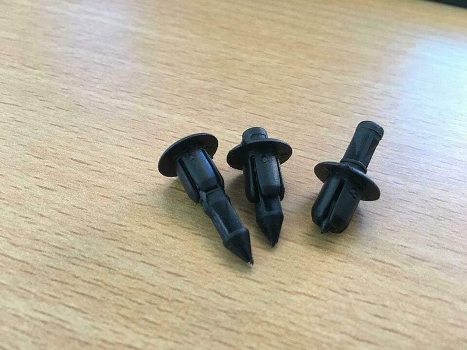 CHÓT NHỰA, CHỐT BẤM DÀN ÁO XE WINNER VÀ CÁC XE KHÁC SET 10 CÁI