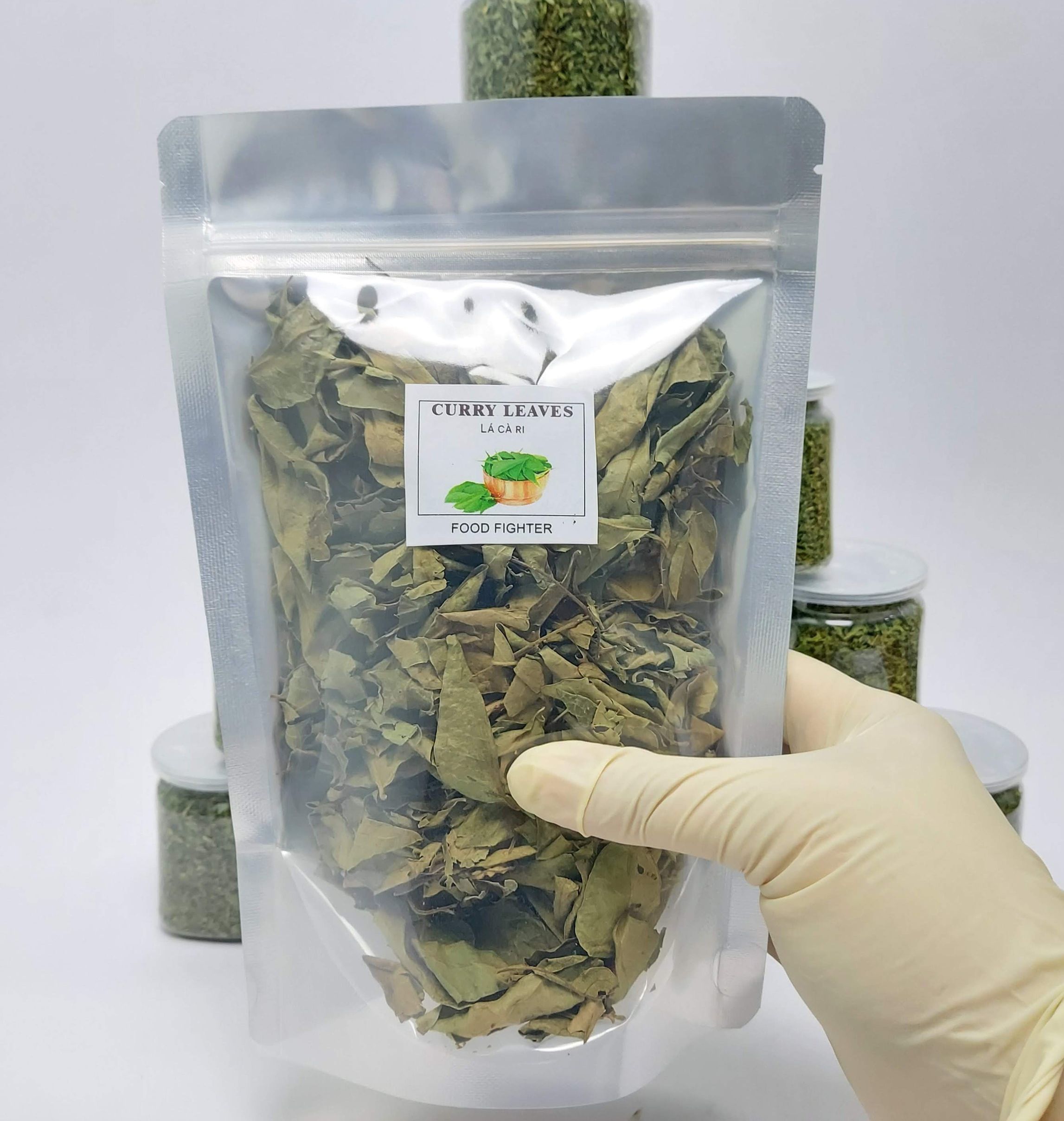 Lá cà ri sấy khô - curry leaves - gia vị món ấn độ - hũ 120ml
