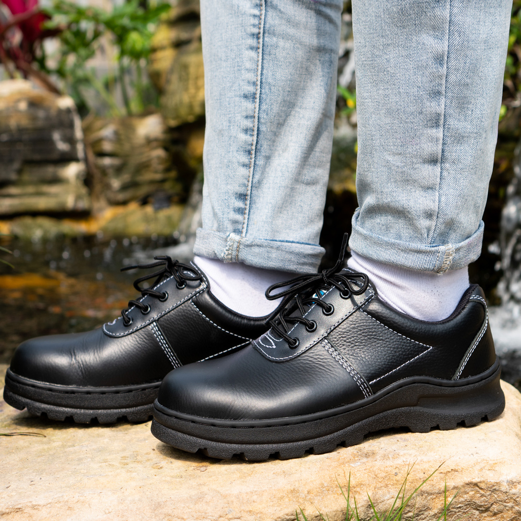 [Da bò tự nhiên] Giày Bảo Hộ Lao Động Nam Cao Cấp Lót Sắt Chống Đinh Chống Va Đập